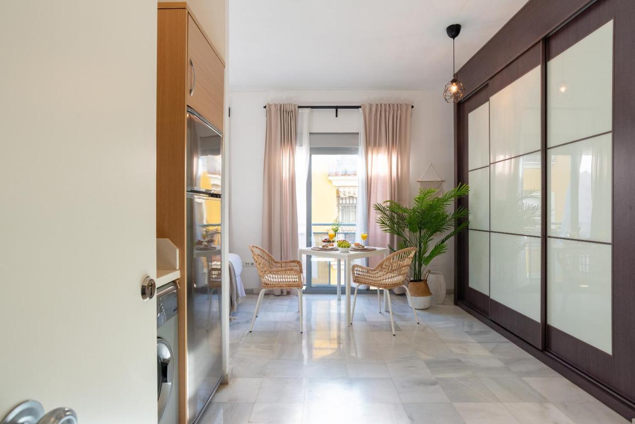 Trinidad Apartment Малага Екстериор снимка
